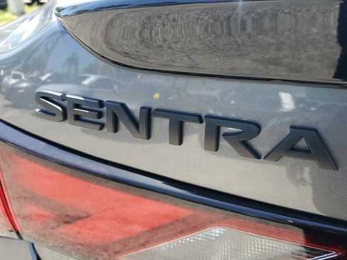 Certified 2023 Nissan Sentra SR w/ Midnight Edition Package image 30
