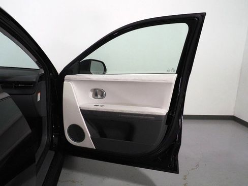 Used 2023 Hyundai Ioniq 5 SEL w/ Cargo Package image 58