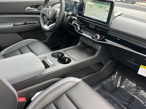 New 2026 Honda Prologue Touring image 19