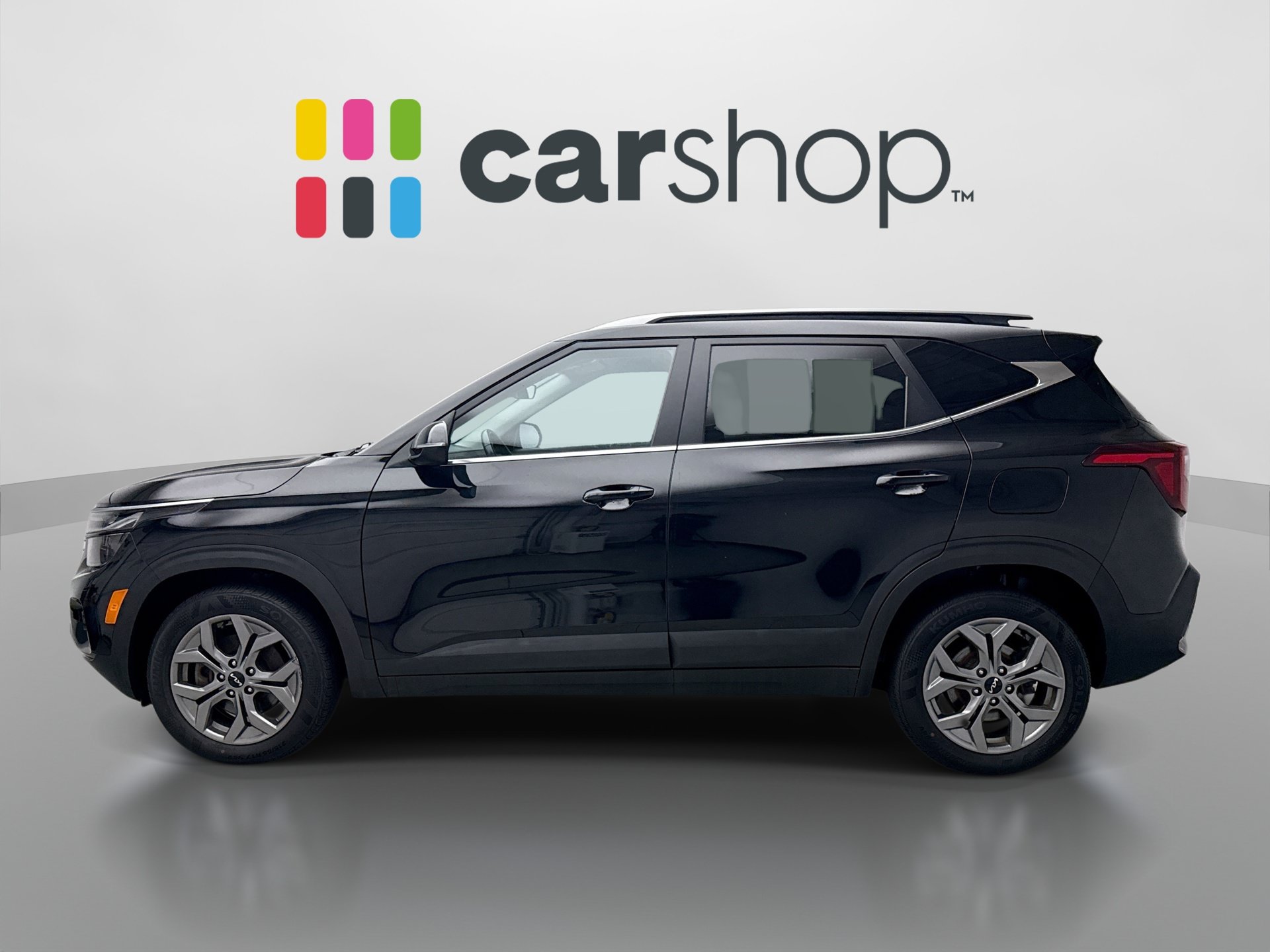 Used 2024 Kia Seltos S AWD/4WD image 2