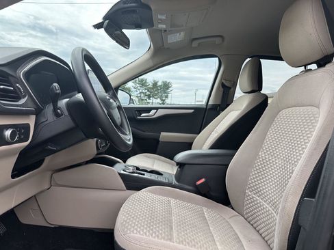 Used 2020 Ford Escape SE AWD/4WD image 11