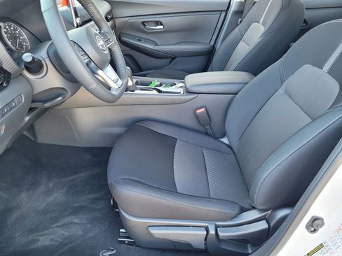 New 2025 Nissan Sentra SV w/ All-Weather Package image 9