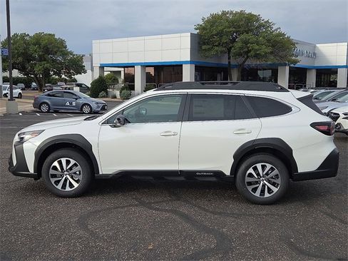 New 2025 Subaru Outback Premium image 2