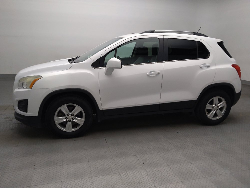 Used 2016 Chevrolet Trax LT FWD image 2