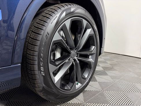 New 2026 Audi Q7 3.0T Premium Plus image 9