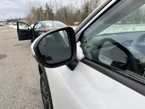 New 2026 Nissan Rogue Platinum image 13