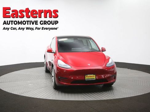 Used 2021 Tesla Model Y Long Range AWD/4WD image 46