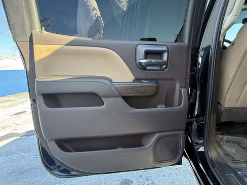 Used 2019 GMC Sierra 3500 Denali image 24