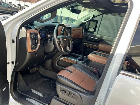 Used 2020 Chevrolet Silverado 3500 High Country w/ Z71 Off-Road Package image 21