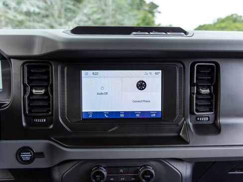 Used 2023 Ford Bronco Big Bend image 37