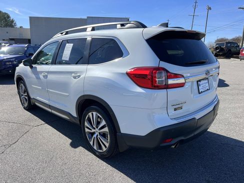 Used 2019 Subaru Ascent Limited w/ Popular Package #3 image 5