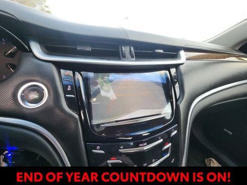 Used 2015 Cadillac XTS Luxury image 24