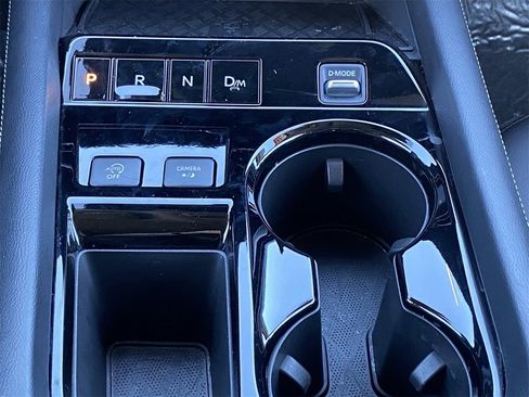 Certified 2025 Nissan Murano SV image 27