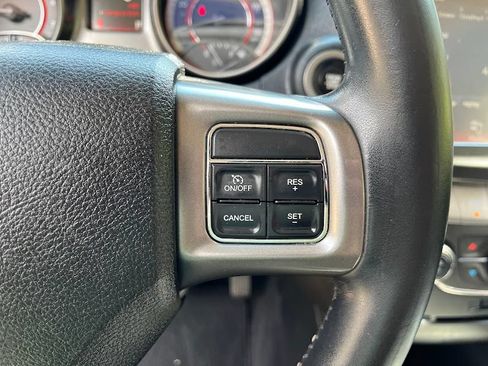 Used 2019 Dodge Journey Crossroad AWD/4WD image 16