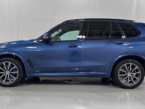 Used 2022 BMW X5 xDrive40i w/ M Sport Package AWD/4WD image 9