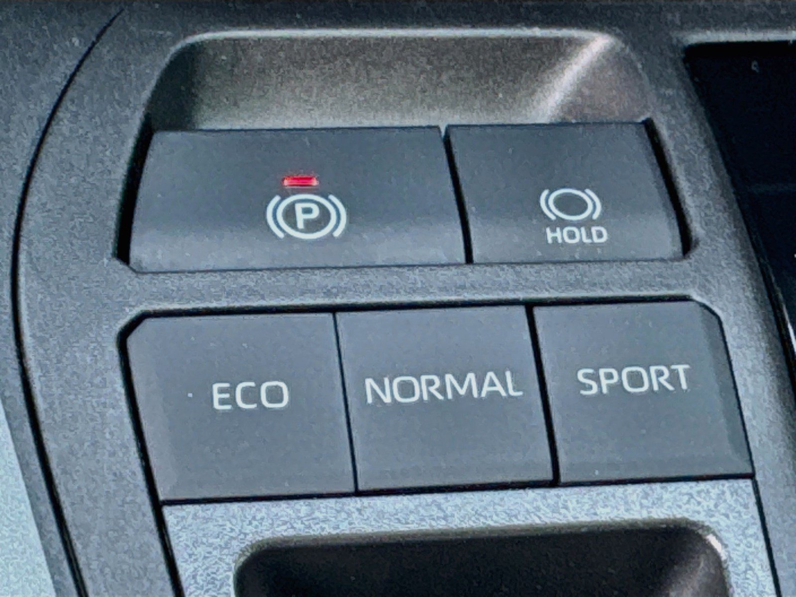 Used 2024 Toyota RAV4 XLE Premium FWD image 20