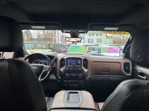 Used 2020 Chevrolet Silverado 2500 High Country w/ Z71 Off-Road Package image 29
