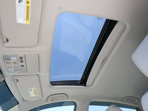 Used 2018 Honda Accord Touring image 24