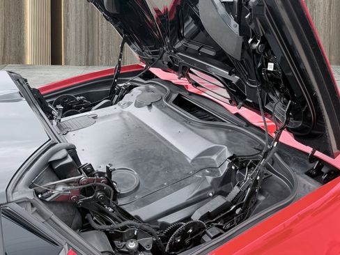 Used 2021 Chevrolet Corvette Stingray Premium Conv w/ Z51 Performance Package RWD image 24