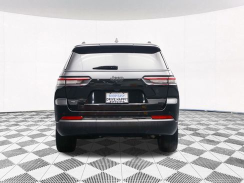 Used 2023 Jeep Grand Cherokee L Laredo image 46