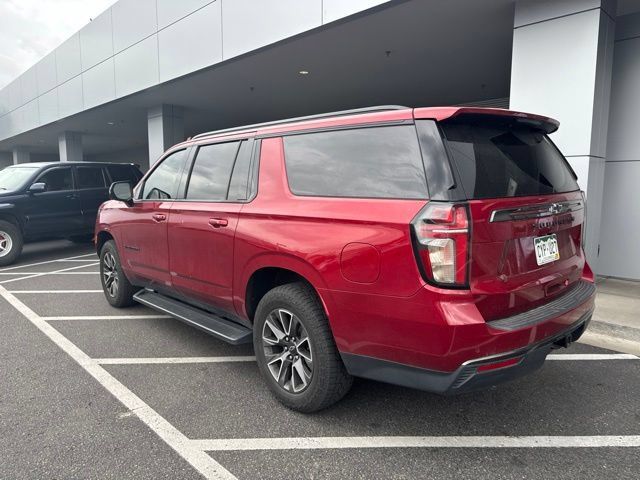 Used 2021 Chevrolet Suburban Z71 w/ Z71 Signature Package AWD/4WD image 4