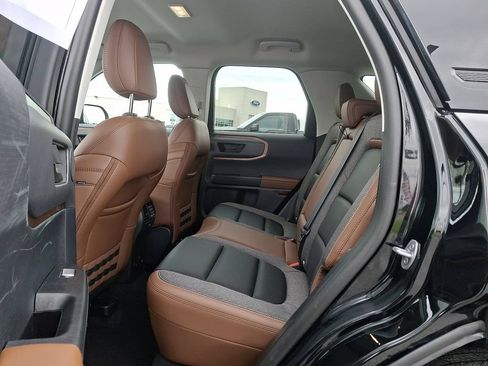 Certified 2024 Ford Bronco Sport Outer Banks w/ Tech Package AWD/4WD image 10