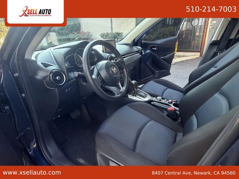Used 2017 Toyota Yaris iA FWD image 7