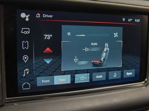 Used 2023 GMC Yukon XL Denali image 23