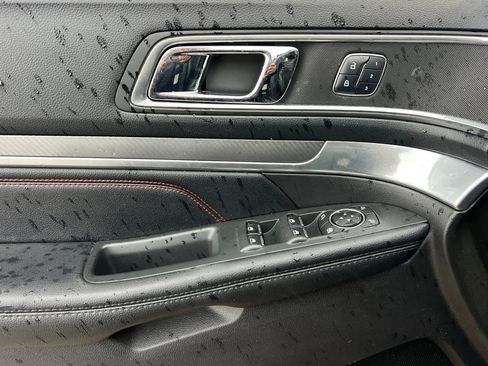 Used 2016 Ford Explorer Sport w/ Equipment Group 401A image 13