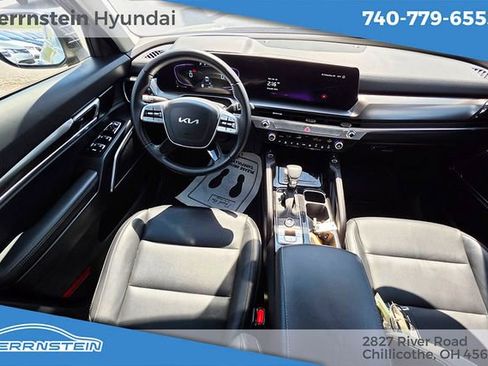 Used 2025 Kia Telluride S AWD/4WD image 12
