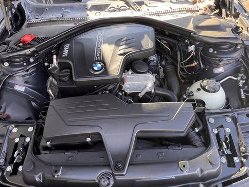 Used 2013 BMW 320i xDrive Sedan image 15
