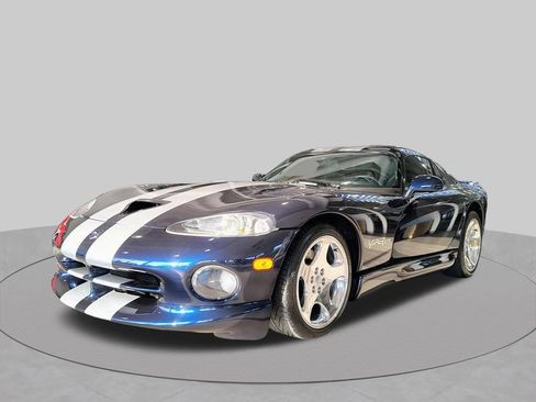 Used 2001 Dodge Viper GTS RWD image 10