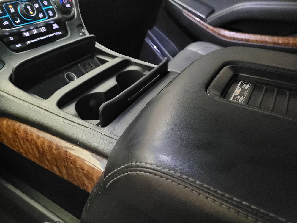 Used 2018 Chevrolet Suburban Premier RWD image 26