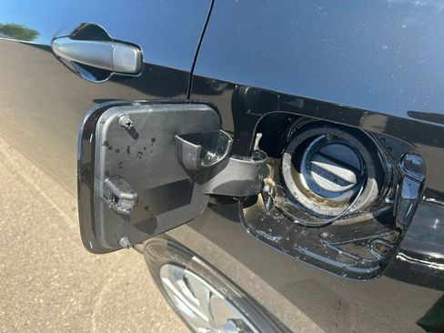 New 2025 Nissan Versa S w/ Trunk Package image 28