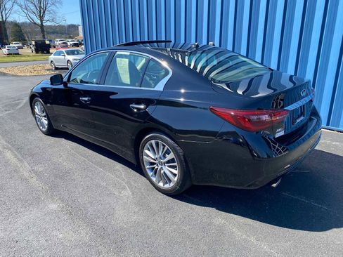Used 2018 INFINITI Q50 Luxe AWD/4WD image 3