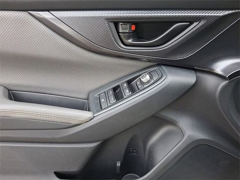 Used 2022 Subaru Crosstrek 2.5i Sport w/ Moonroof Package image 13