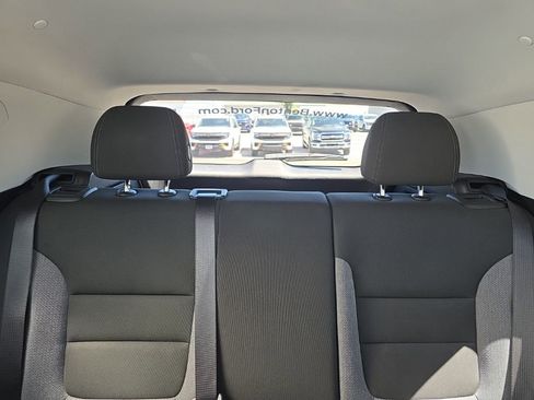 Used 2025 Chevrolet TrailBlazer LT AWD/4WD image 26