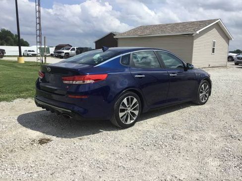 Used 2019 Kia Optima S FWD image 3