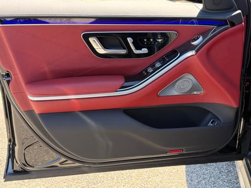 New 2026 Mercedes-Benz S 63 AMG S image 17