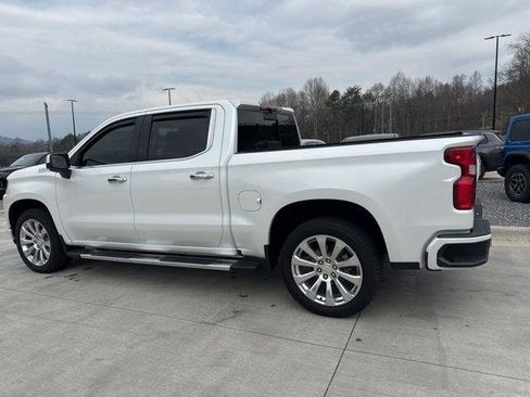Used 2021 Chevrolet Silverado 1500 High Country w/ Technology Package image 10