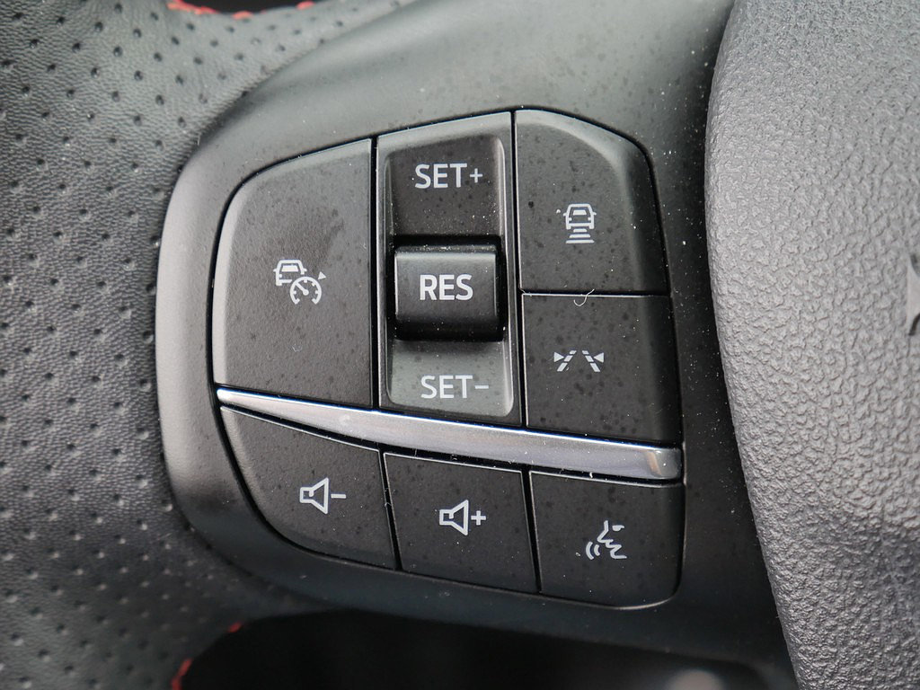 Used 2024 Ford Escape ST-Line w/ Tech Pack #1 AWD/4WD image 30