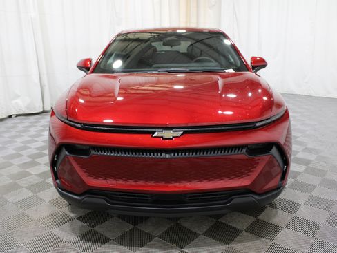 New 2026 Chevrolet Equinox EV LT image 37