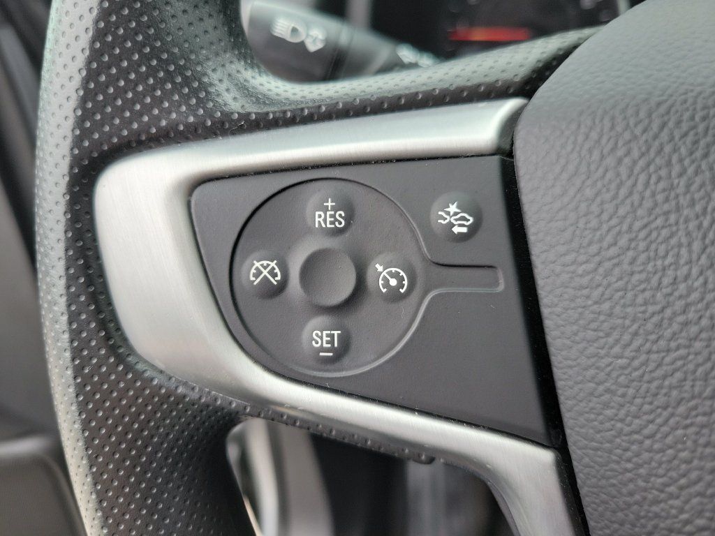 Used 2023 GMC Terrain SLE w/ Driver Convenience Package AWD/4WD image 24