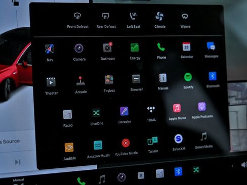 Used 2018 Tesla Model 3 Long Range image 28