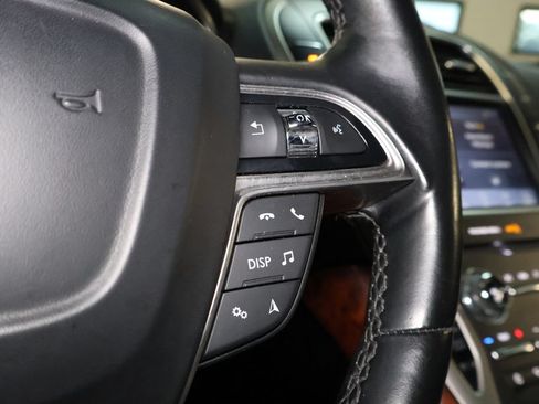 Used 2020 Lincoln Nautilus Reserve AWD/4WD image 24