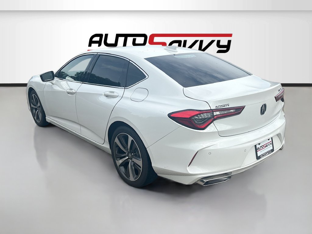 Used 2025 Acura TLX w/ Technology Package FWD image 5