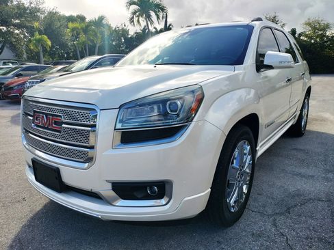 Used 2013 GMC Acadia Denali image 4