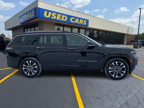 Used 2022 Jeep Grand Cherokee L Overland w/ Advanced Protech Group III image 2