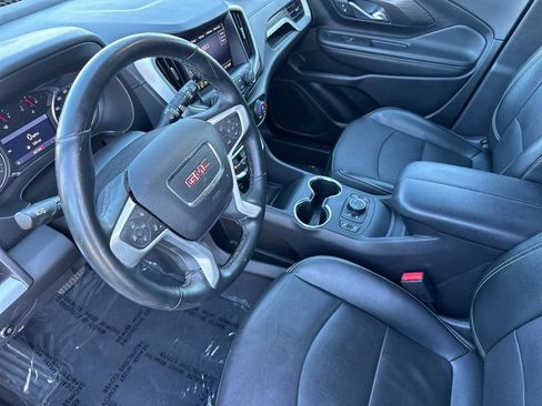 Used 2024 GMC Terrain SLT AWD/4WD image 11