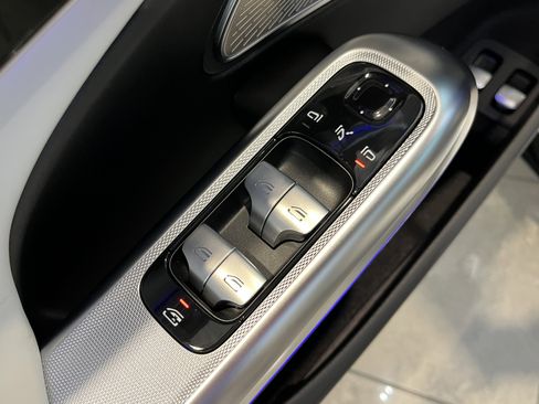 New 2026 Mercedes-Benz E 53 AMG 4MATIC Sedan image 12